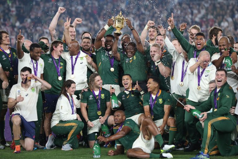 [SOCIAL WIRE] Fans Celebrate South Africa’s Stunning Rugby World Cup