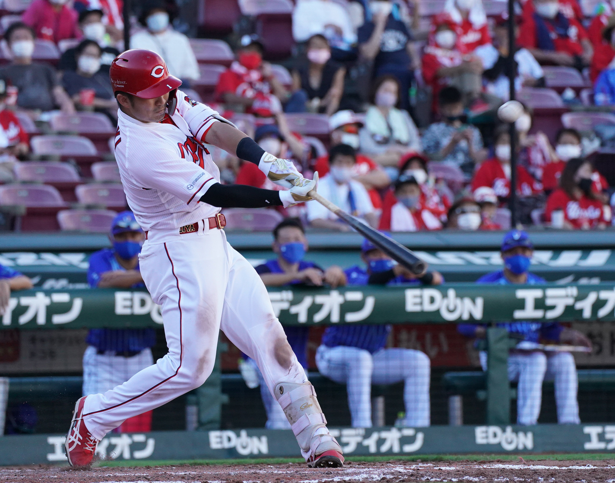 Seiya Suzuki's first ST hit as a Cub, a 2-run home run! : r/baseball