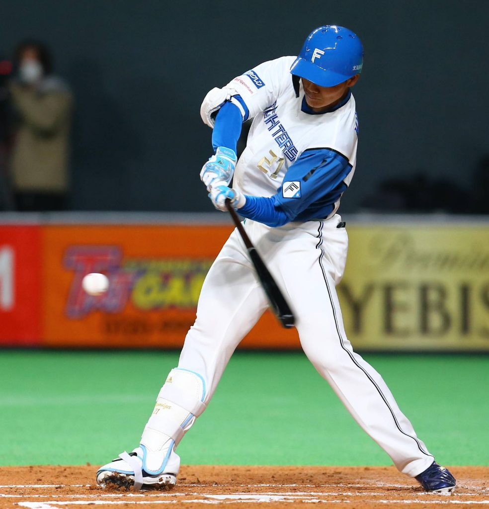 NPB NOTEBOOK] For Shinjo and Fighters, Things are Starting to Fall