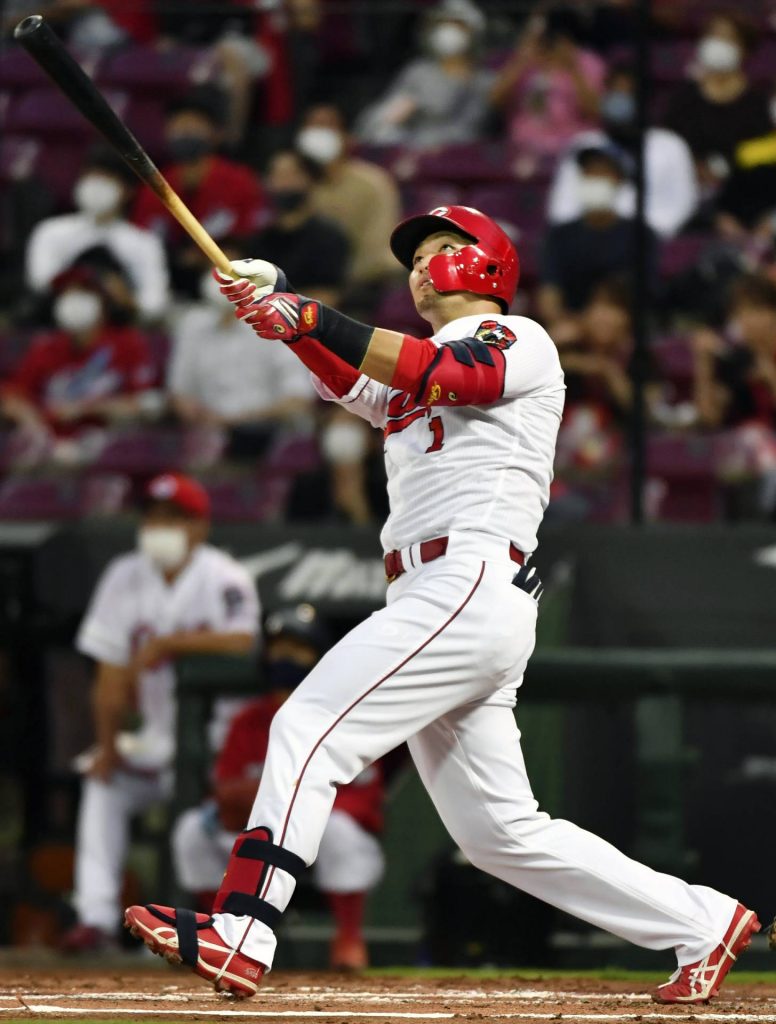 Baseball: Slugging outfielder Seiya Suzuki to be posted by Hiroshima Carp