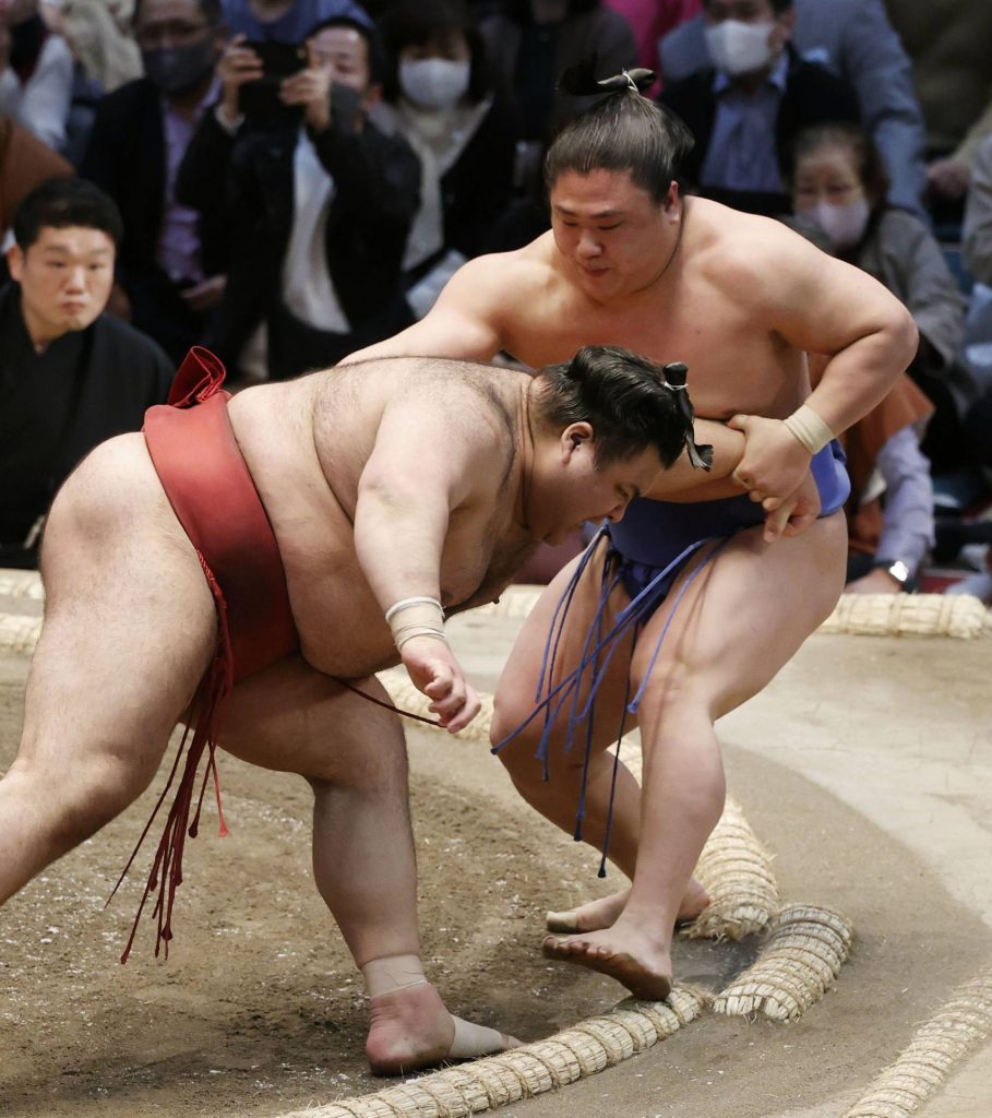 Sumo: Tamawashi secures 2nd championship with win over Takayasu