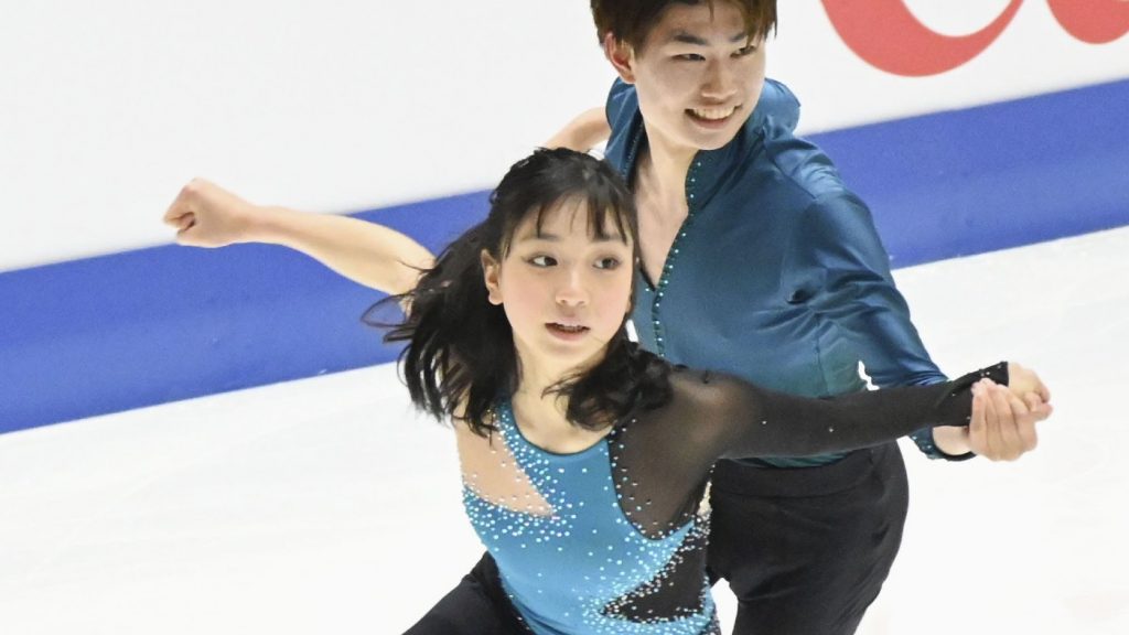 趣味 International FIGURE SKATING OCTOBER2012 ACEUGAYPMO22H2SATG66OH4KSI.JPG