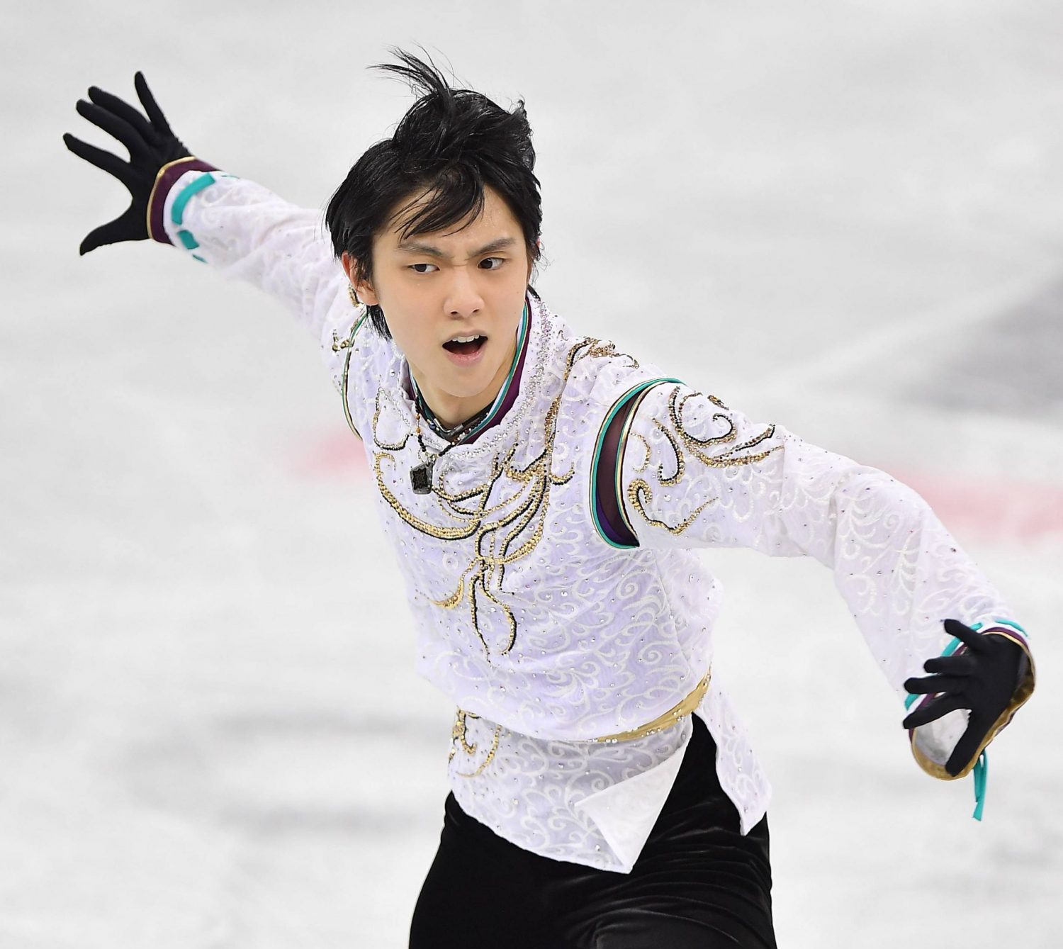 FIGURE SKATING | Yuzuru Hanyu Announces Retirement From Competition, Will Continue Career as a Pro Skater | JAPAN Forward