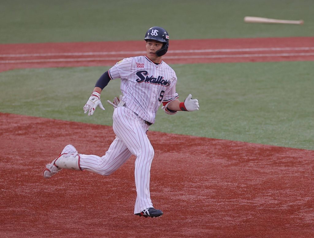 Tokyo Yakult Swallows vs. Hokkaido Nippon-Ham Fighters (May 24th, 25th,  26th)