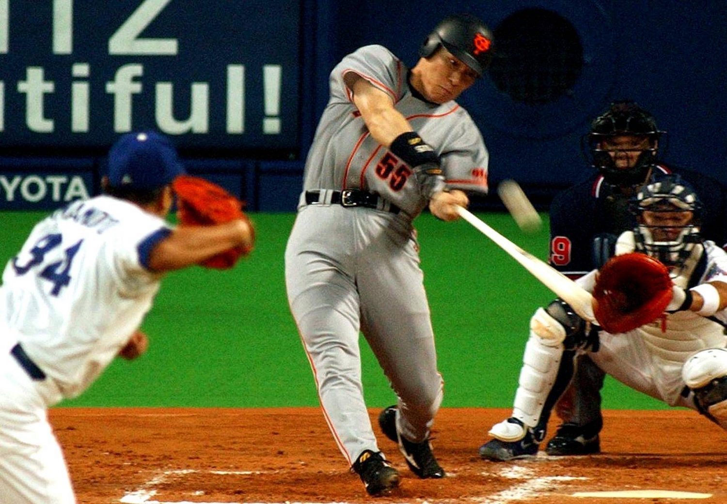 Hideki Matsui makes his Old-Timers' Day debut at Yankee Stadium