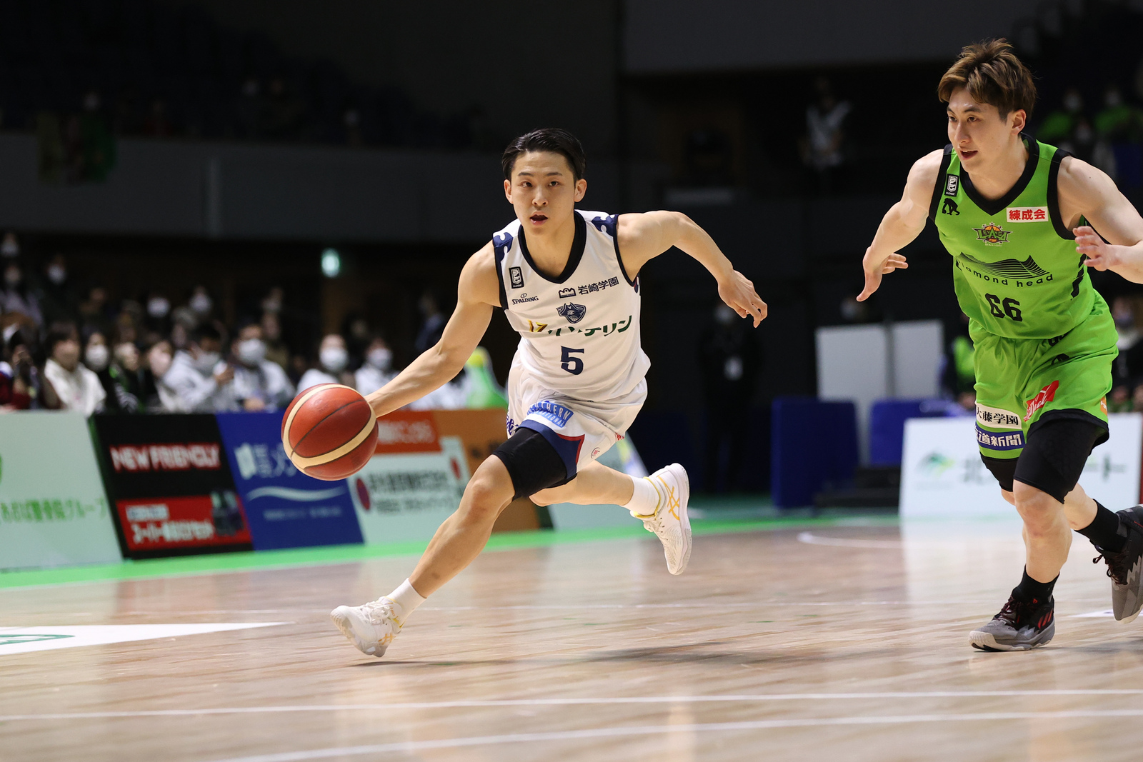 Yokohama B-Corsairs Ascend To The Top Of B.League's Central Division ...