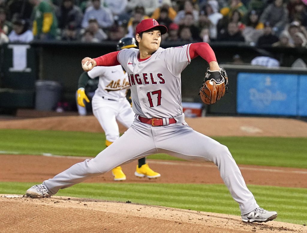 Shohei Ohtani struck out Aledmys Diaz on pitch over other batter's box