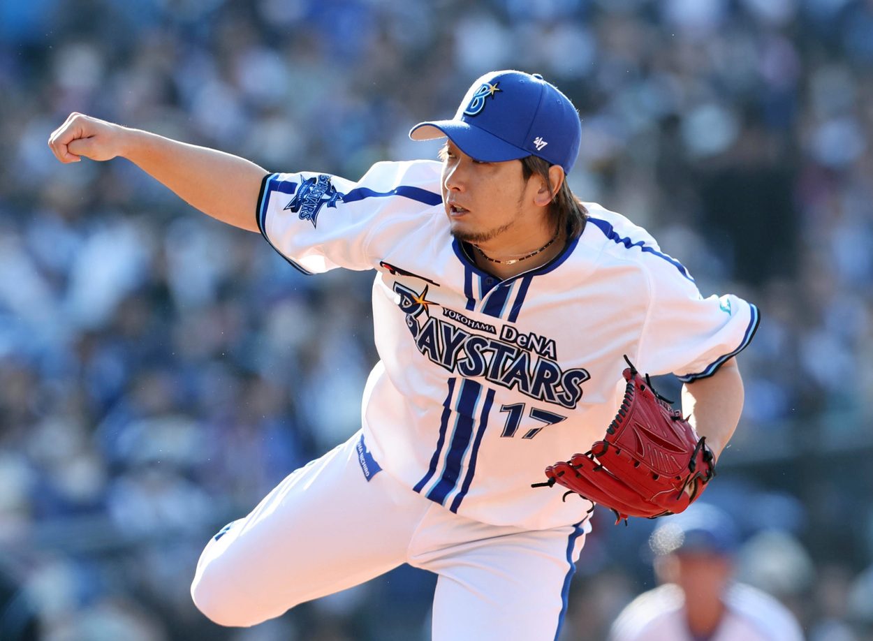 Trevor Bauer has strong debut in BayStars' win over Carp - The