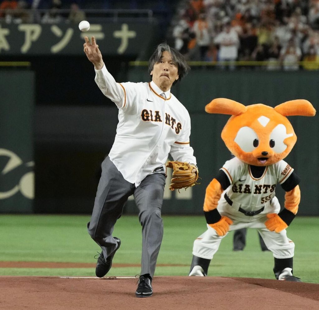 Hideki Matsui Returns to Tokyo Dome, Wearing Old Uniform No. 55