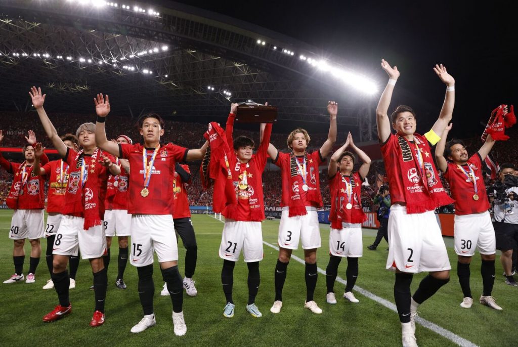 Urawa's Hoibraten eyes J.League title challenge after Asian success