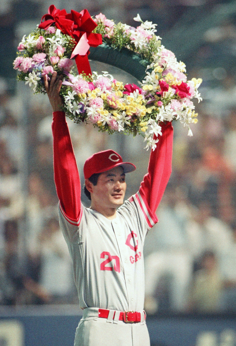 Japanese Baseball Hall of Famers Shigeru Sugishita and Manabu Kitabeppu