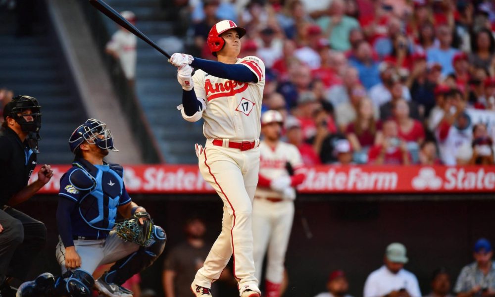 Shohei Ohtani returns to USA after Japan rehab