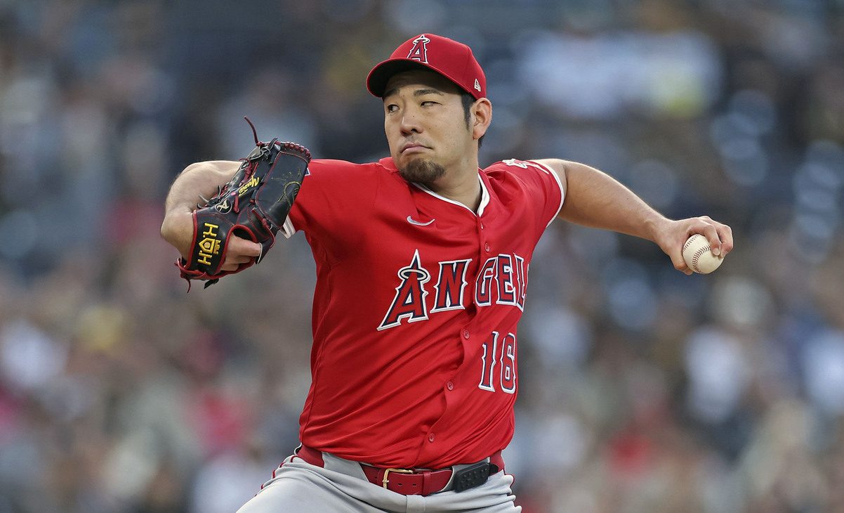 MLB