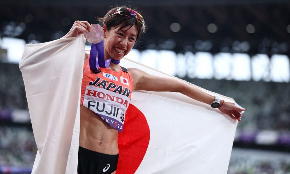 Nanako Fujii Places 3rd in Women's 20-km Race Walk at the